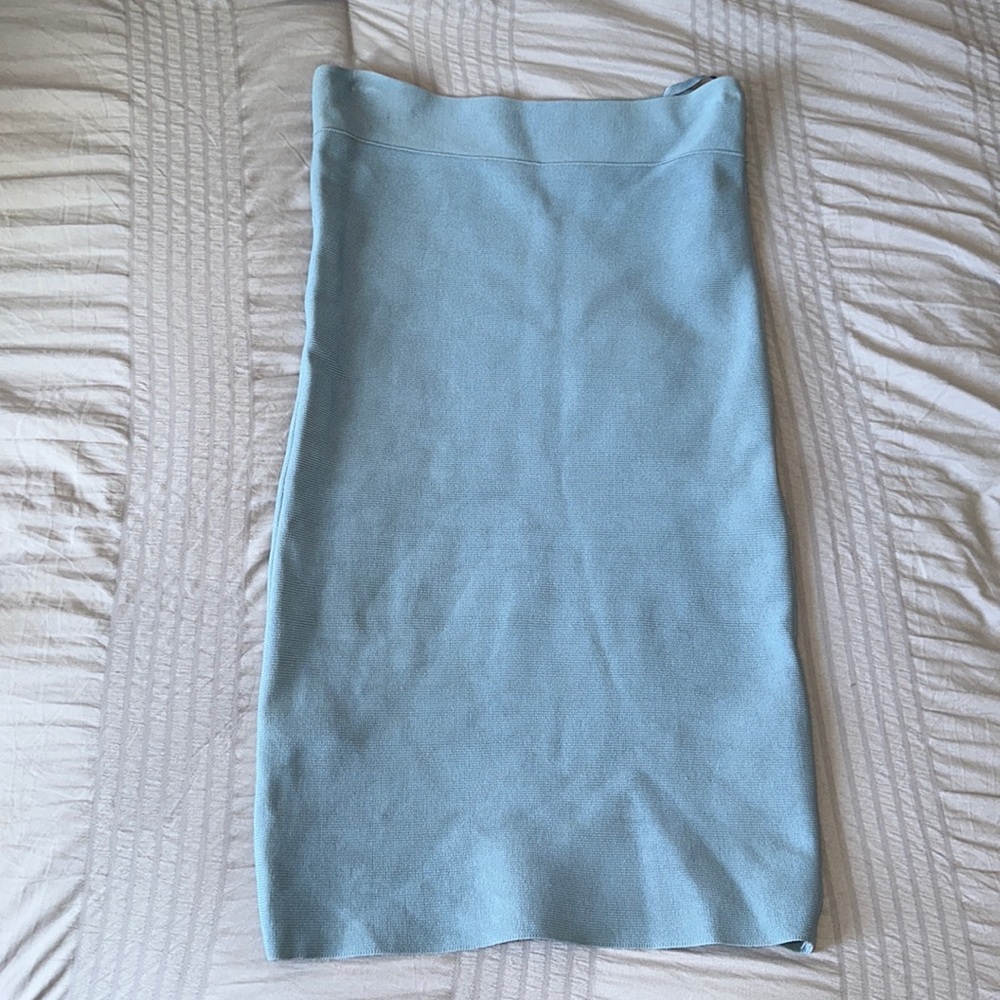 Light blue, pencil skirt